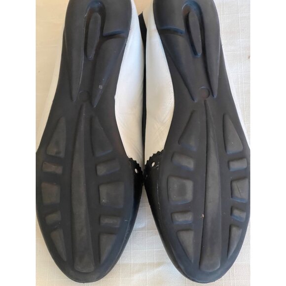 Paul Mayer flat wing tip slip on women's shoe black white size 8 excellent - Picture 6 of 8
